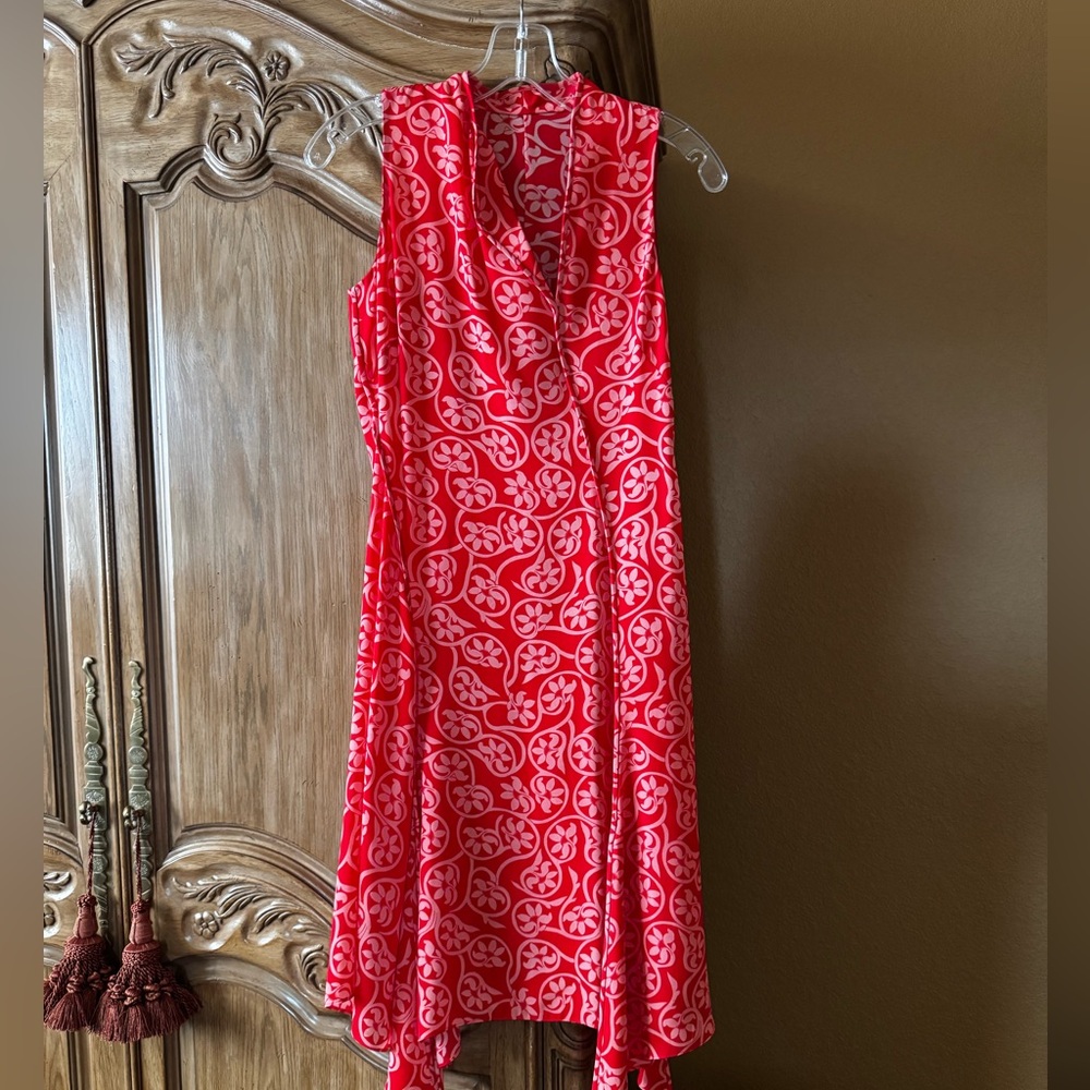 Sleeveless Red Patterned Dress